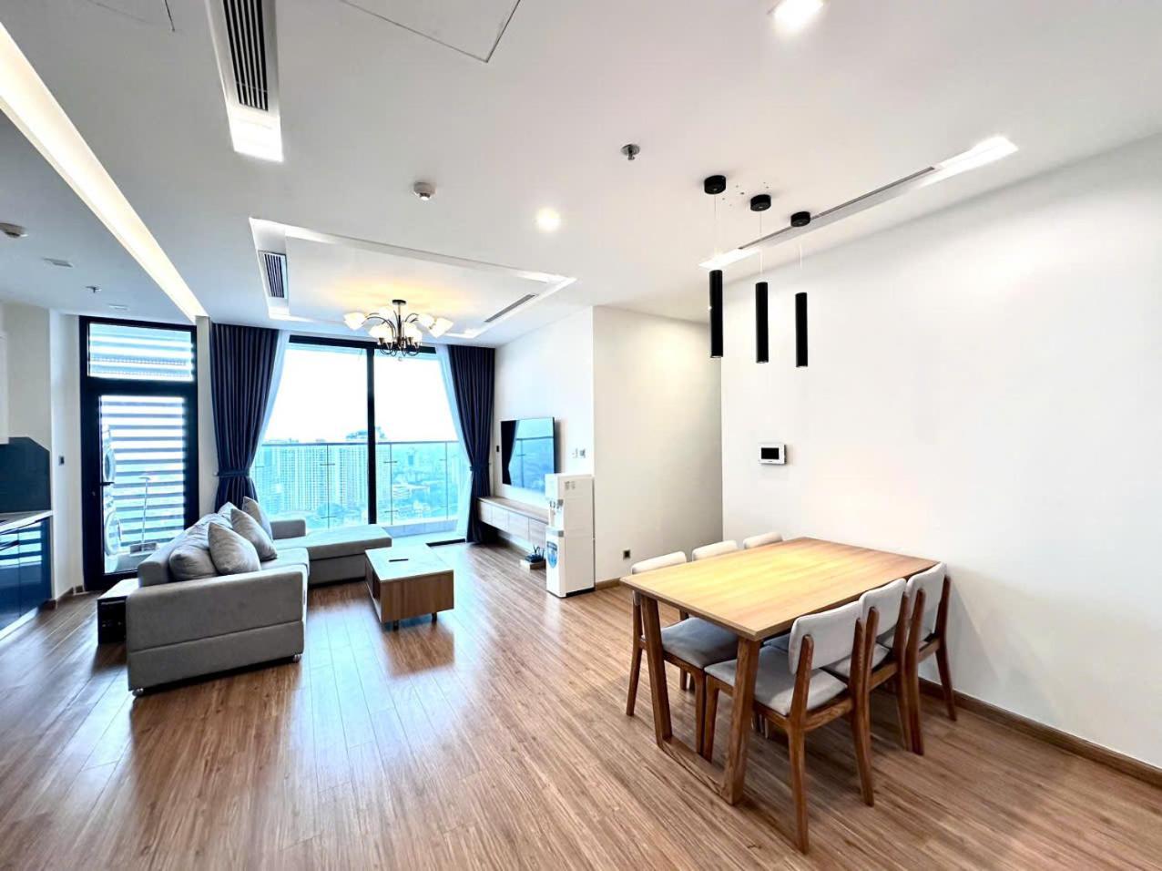 Luxury Apartment In Vinhomes Metropolis האנוי מראה חיצוני תמונה