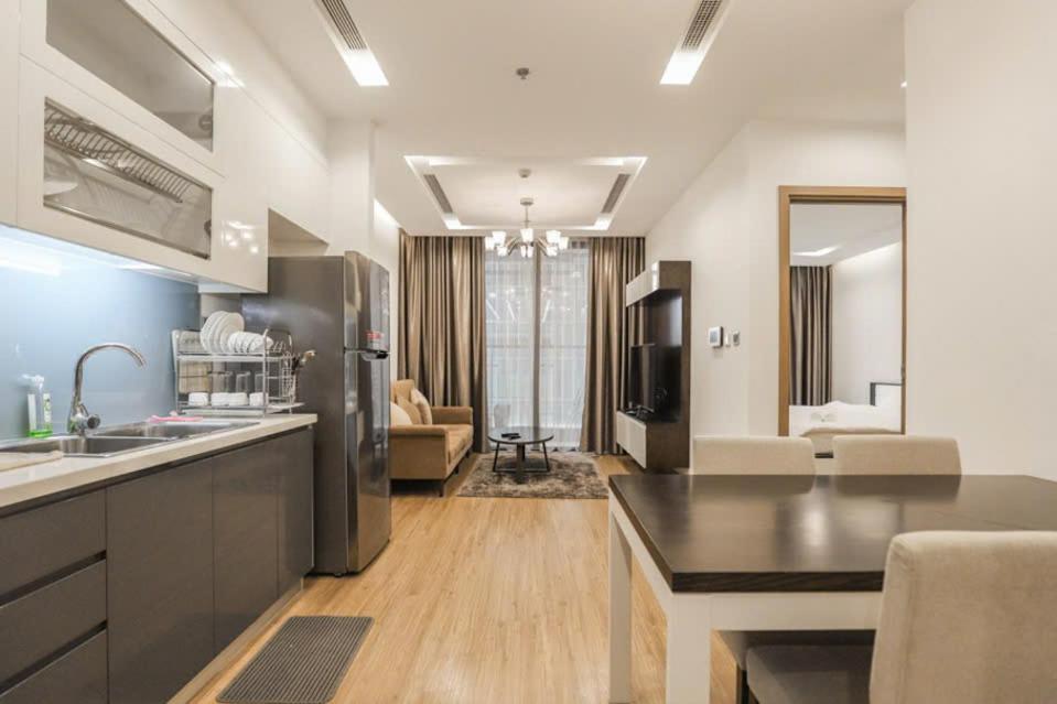 Luxury Apartment In Vinhomes Metropolis האנוי מראה חיצוני תמונה